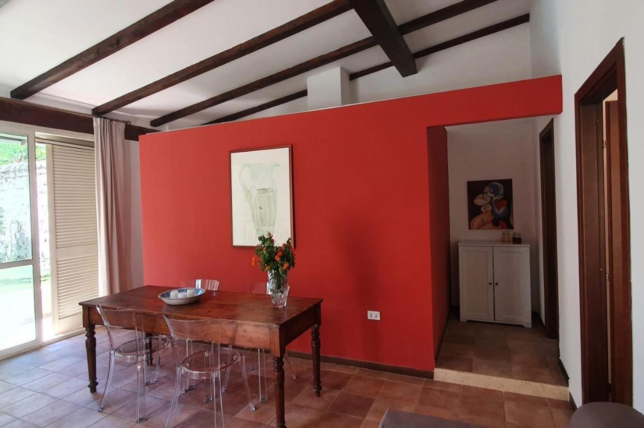 カゼルタ Casa Castagna Bed & Breakfast エクステリア 写真