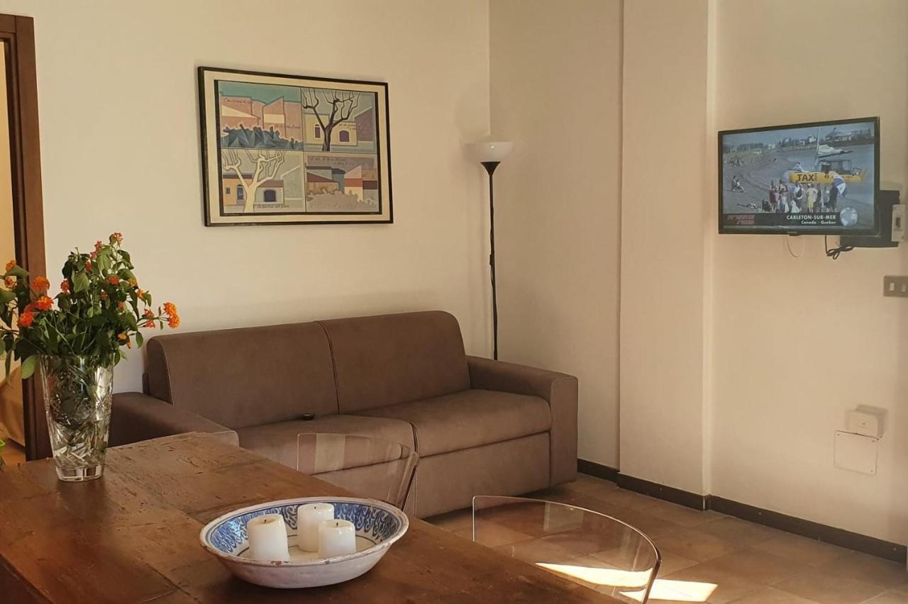 カゼルタ Casa Castagna Bed & Breakfast エクステリア 写真