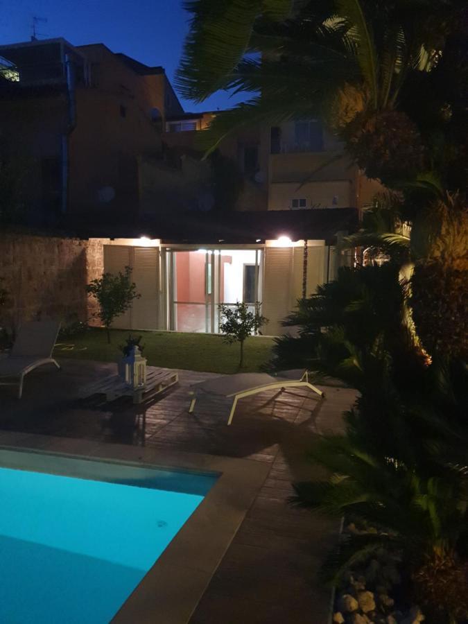 カゼルタ Casa Castagna Bed & Breakfast エクステリア 写真